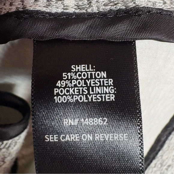 💚Torrid Gray Blazer with Notched Lapels and Oversized Fit - Picture 5 of 6